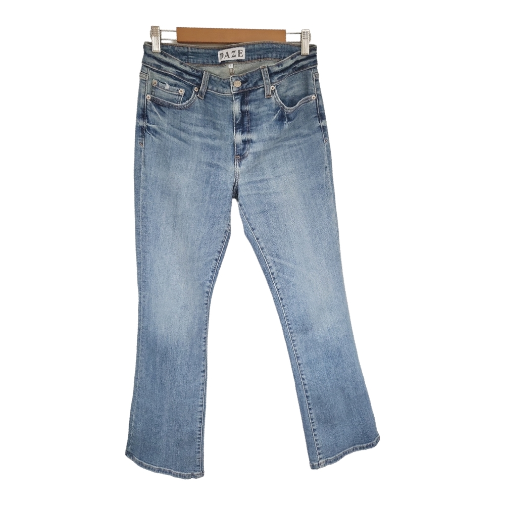 Women's Daze Mid Rise Flare Leg Jeans Size 30